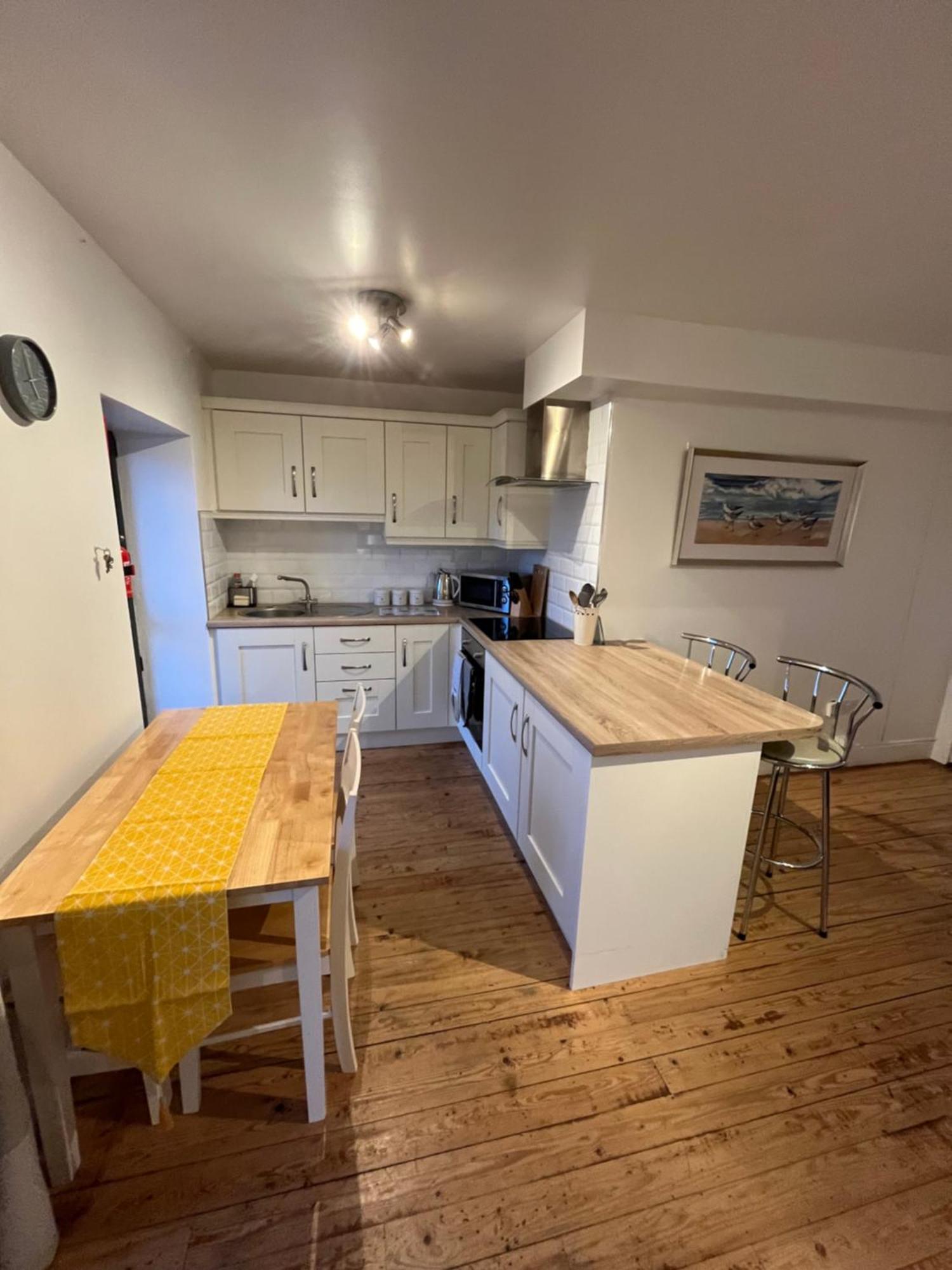 Apartment 12, Sea Wharf Westport Exteriér fotografie